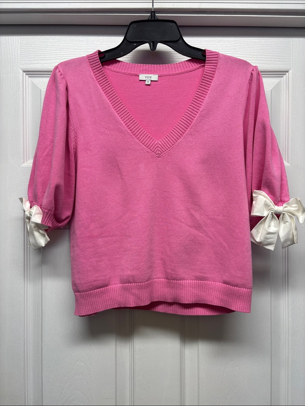 VOY Pink V-Neck Short Puff Sleeve Sweater with Bow Details Bubble Gum Pink M